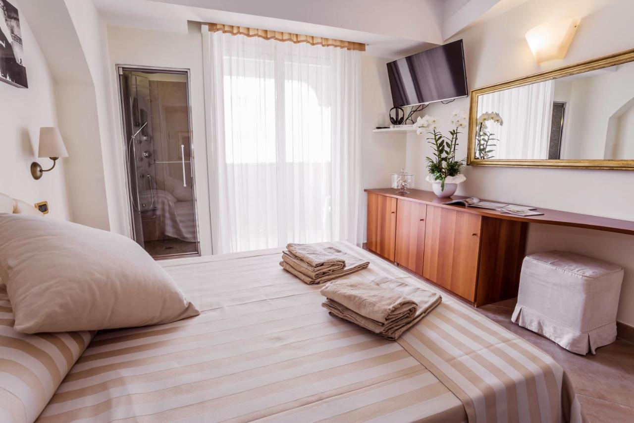Hotel Derby Exclusive Milano Marittima Ngoại thất bức ảnh