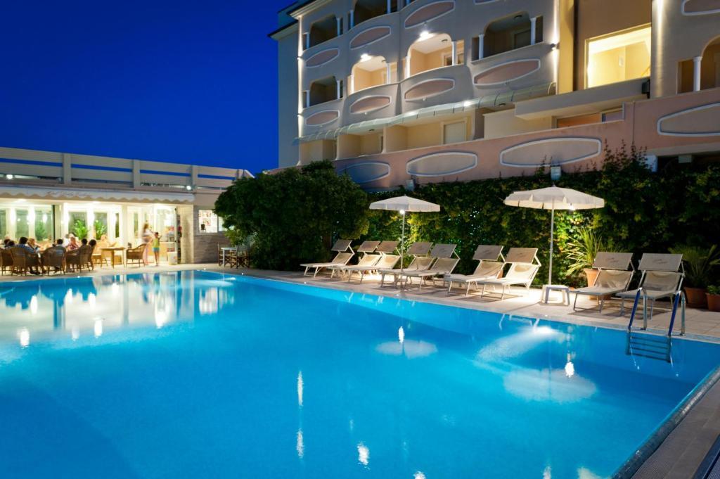 Hotel Derby Exclusive Milano Marittima Ngoại thất bức ảnh