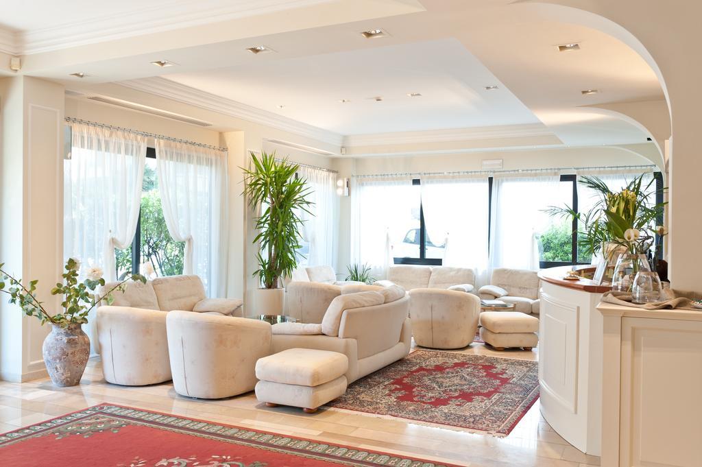 Hotel Derby Exclusive Milano Marittima Ngoại thất bức ảnh