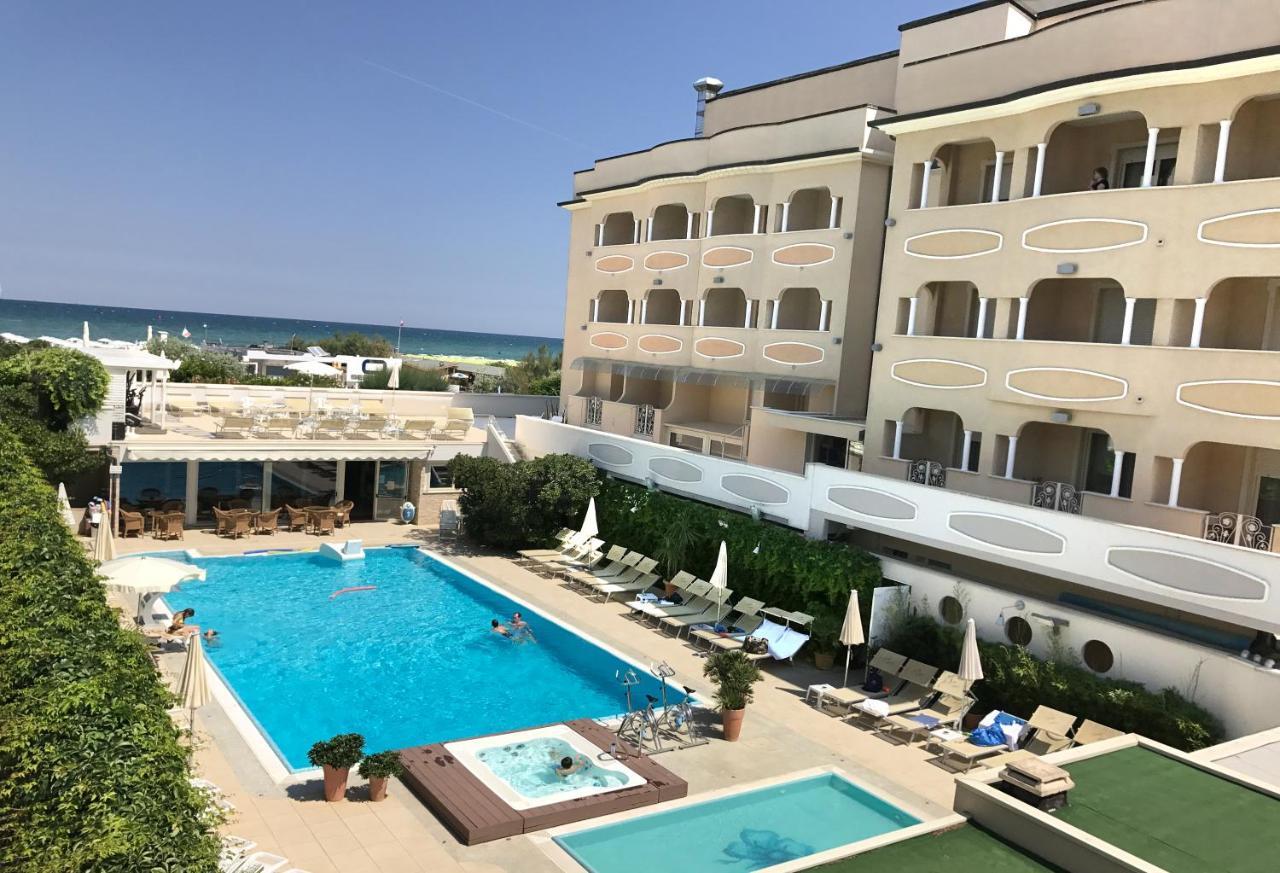 Hotel Derby Exclusive Milano Marittima Ngoại thất bức ảnh